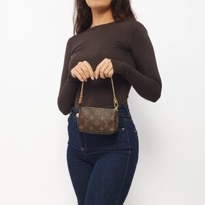 Authentic Louis Vuitton Mini Pochette Accessory Monogram Canvas with Gold Chain